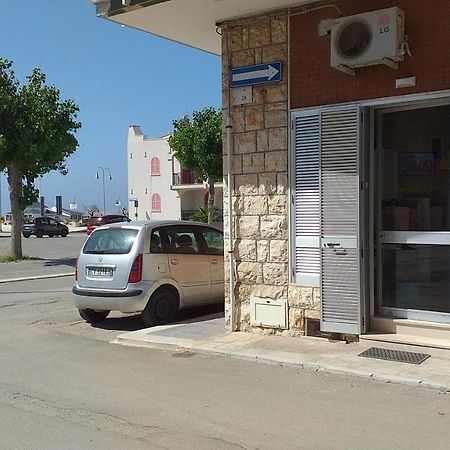 Ferienwohnung Dimora Brezza Di Mare Torre Canne Exterior foto